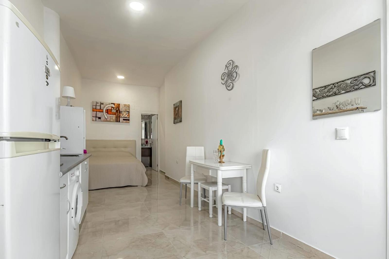 Apartment On Pinta Beach Costa Adeje Dış mekan fotoğraf