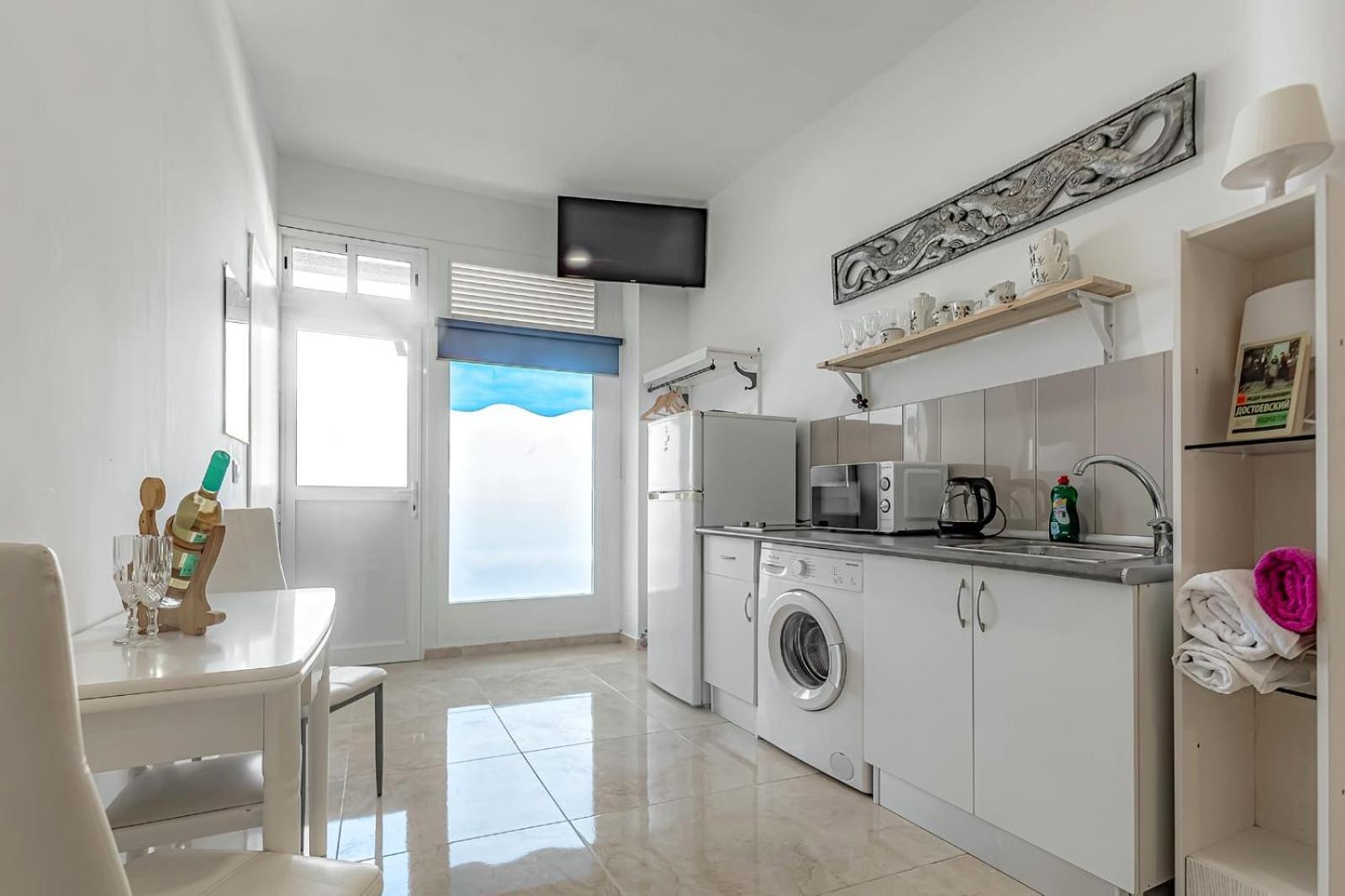 Apartment On Pinta Beach Costa Adeje Dış mekan fotoğraf