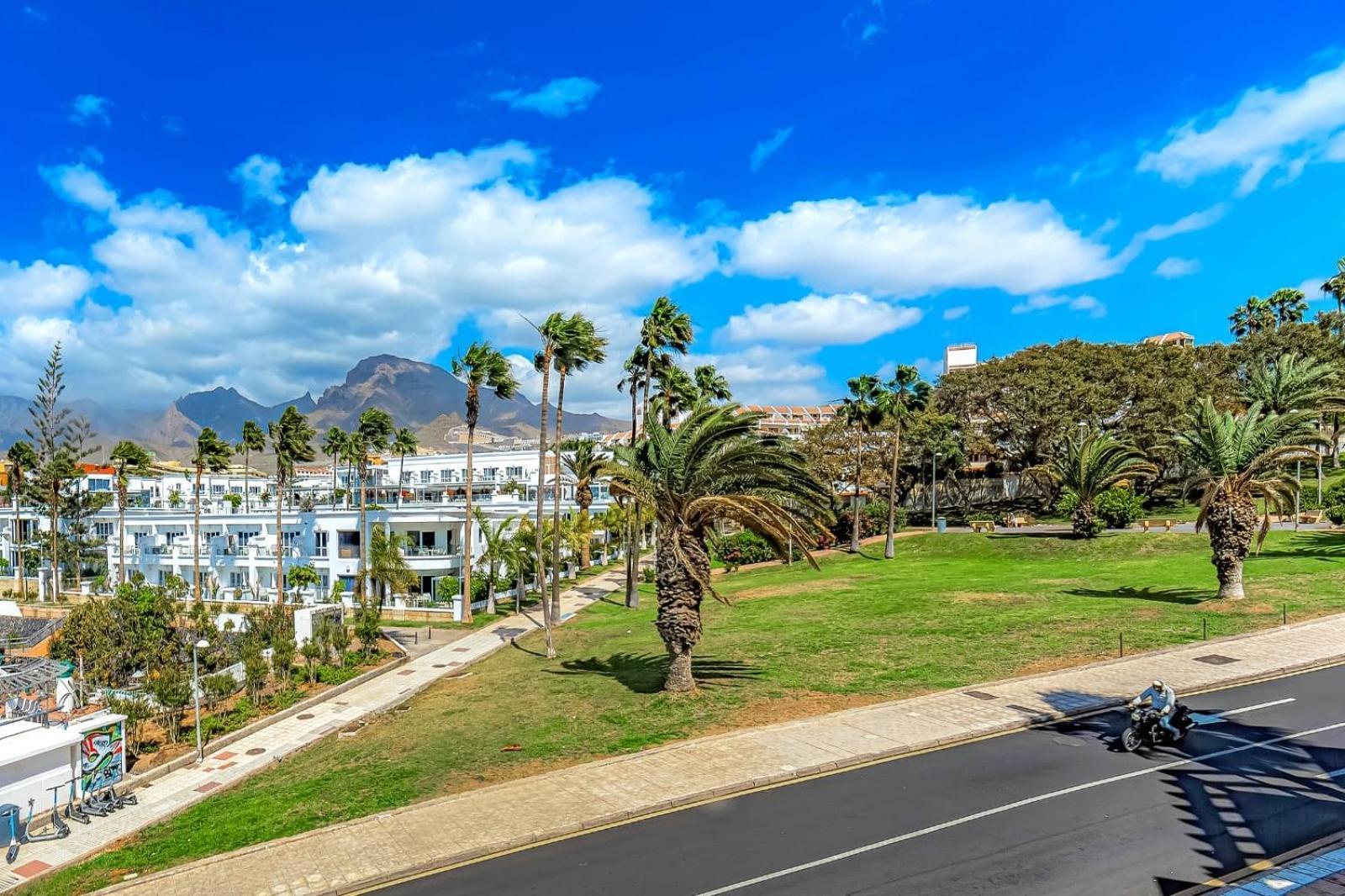 Apartment On Pinta Beach Costa Adeje Dış mekan fotoğraf